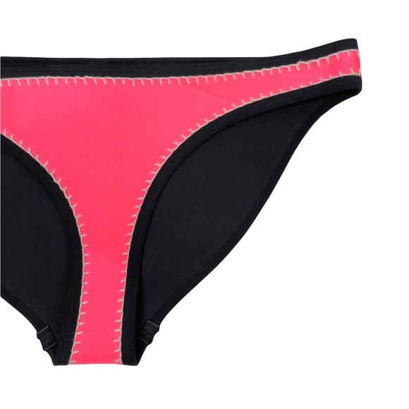 Triangl Farrah Neoprene Mix Match Bikini Set and Bag - Picture 10 of 16